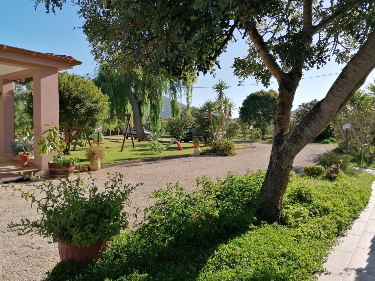 Il Patio Alghero Santa Maria la Palma Bagian luar foto